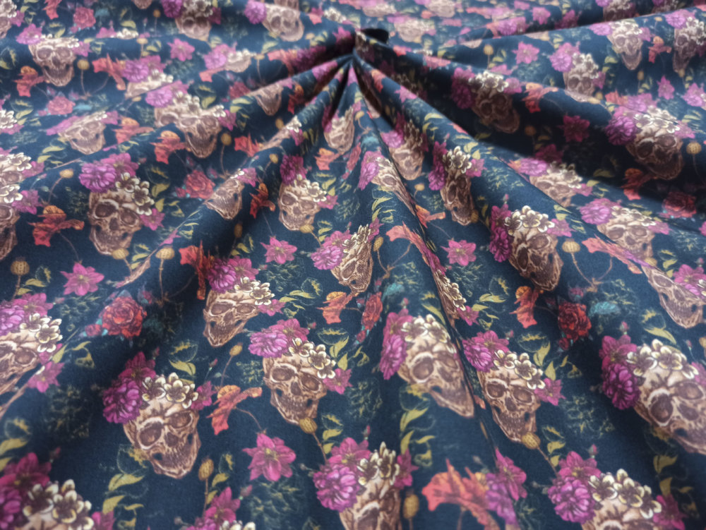 Algodón 100%, calavera rosa