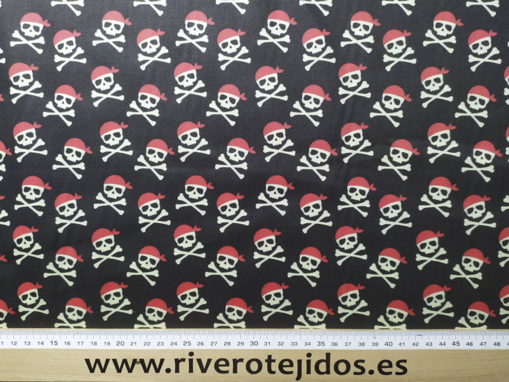 Algodón 100%, calavera de pirata