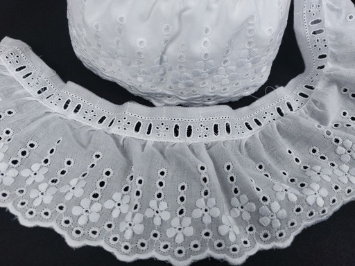 Tira bordada con pasacinta flor 8 cm